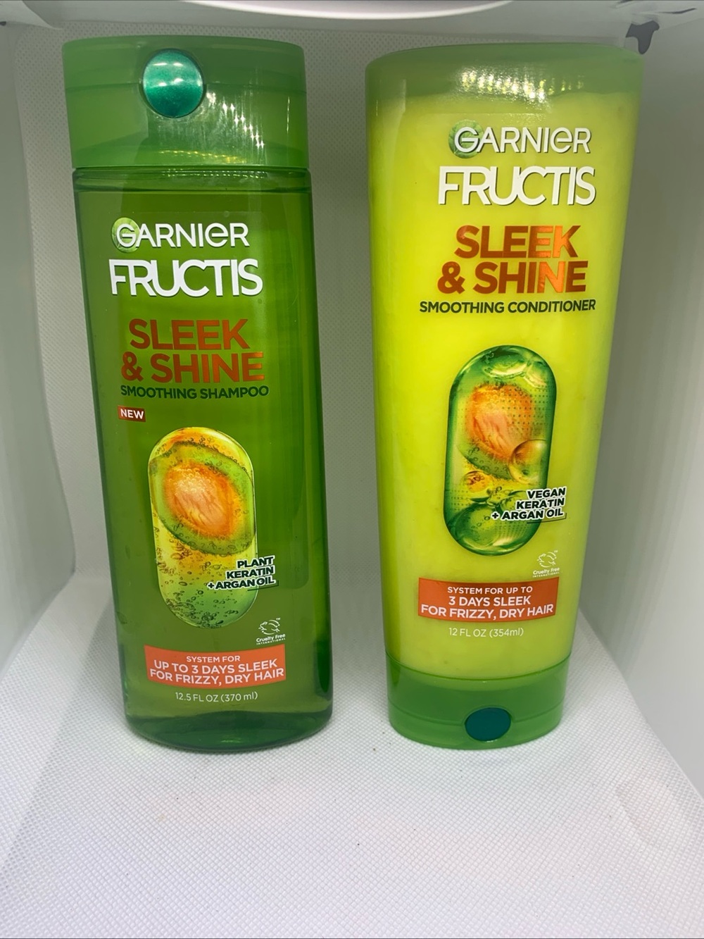 Garnier Fructis Sleek & Shine Smoothing Shampoo & Conditioner Set - New 12 Oz